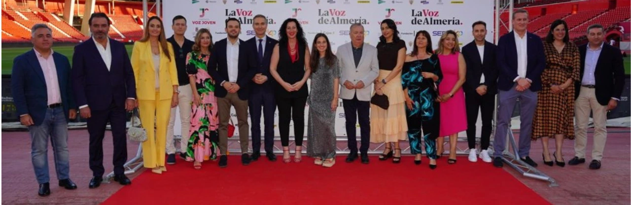 - GALARDÓN: Jóvenes Transformando el Presente y Futuro de Almería
- CATEGORÍAS: Innovación Tecnológica, Sostenibilidad, Acción Social
- IMPULSO: Movillink apoya activamente a las nuevas generaciones